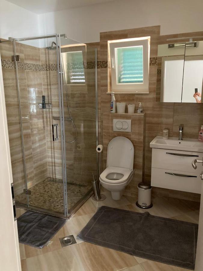 Modern Seeview Apartment Maslenica With Free Wifi, Free Parking, 300M From Beach Exterior foto